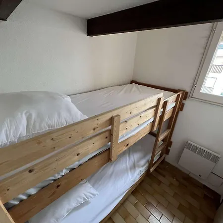 Апартаменти Avec Mezzanine, Ascenseur, Commerces A Proximite, Lave-linge, Animaux Admis - Fr-1-702-29 Агд
